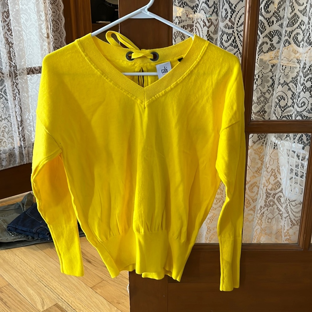 Cabi sunshine yellow sweater
